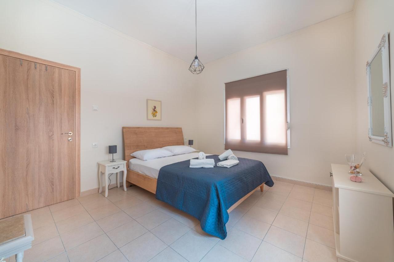 Stylish Central Renovated Apartment Heraklion  ภายนอก รูปภาพ