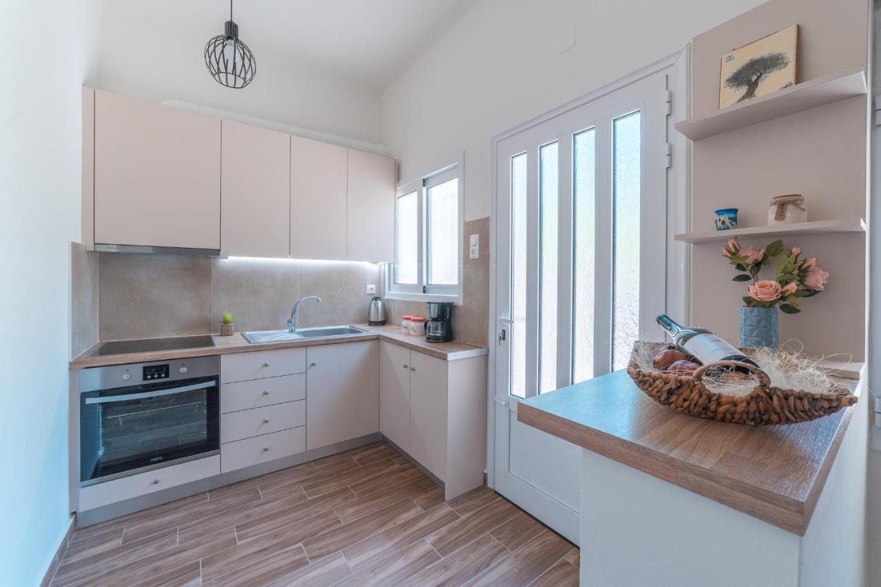 Stylish Central Renovated Apartment Heraklion  ภายนอก รูปภาพ