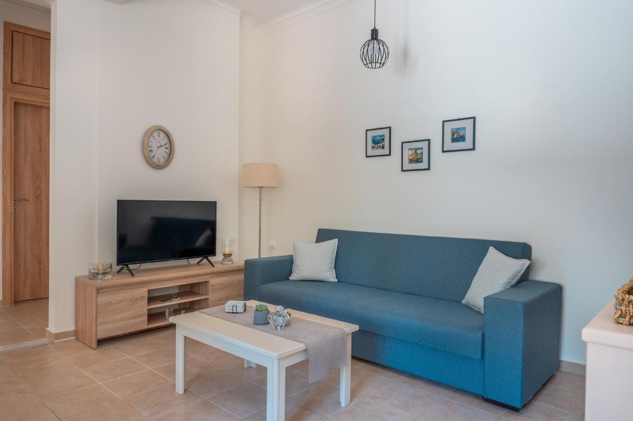 Stylish Central Renovated Apartment Heraklion  ภายนอก รูปภาพ