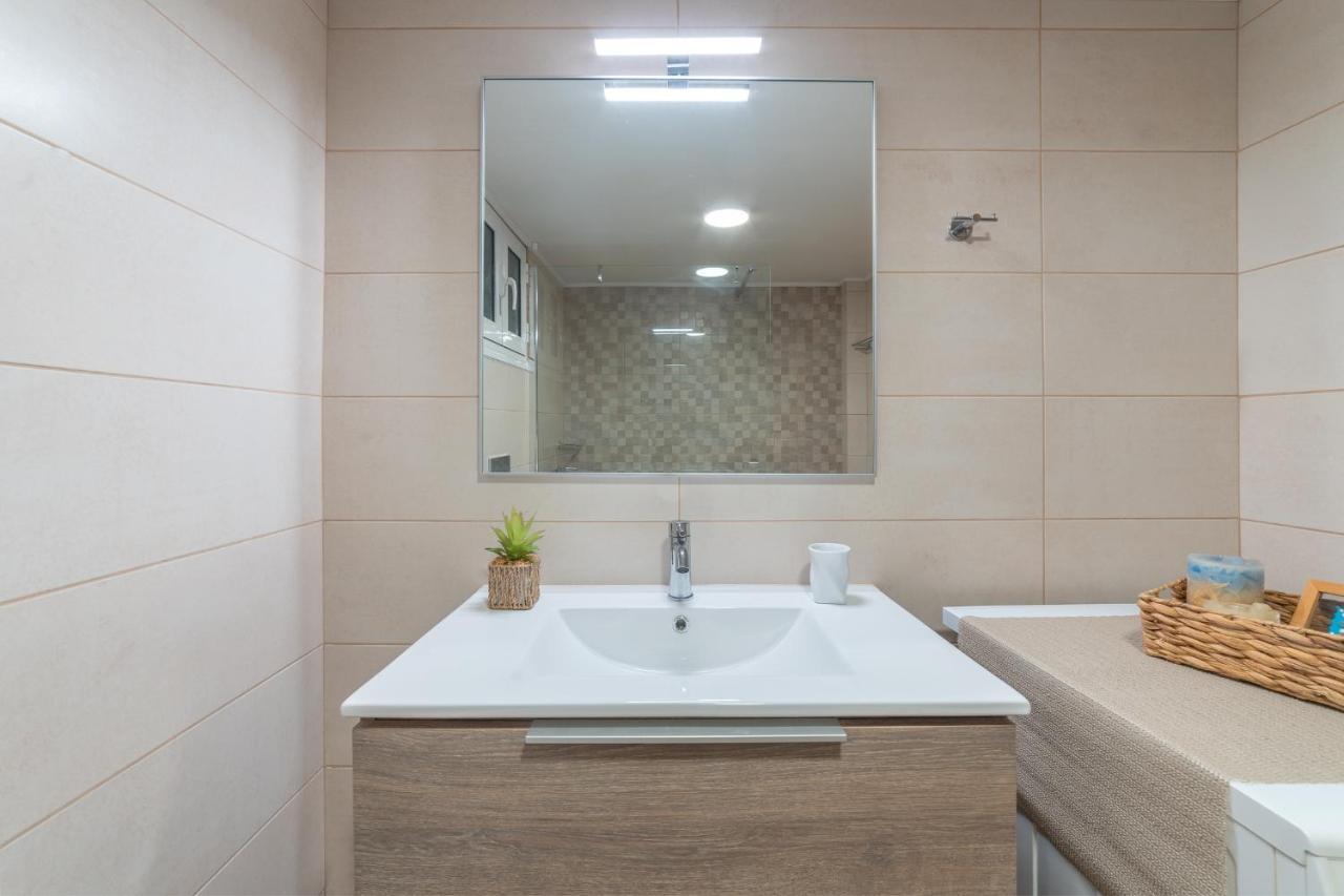 Stylish Central Renovated Apartment Heraklion  ภายนอก รูปภาพ
